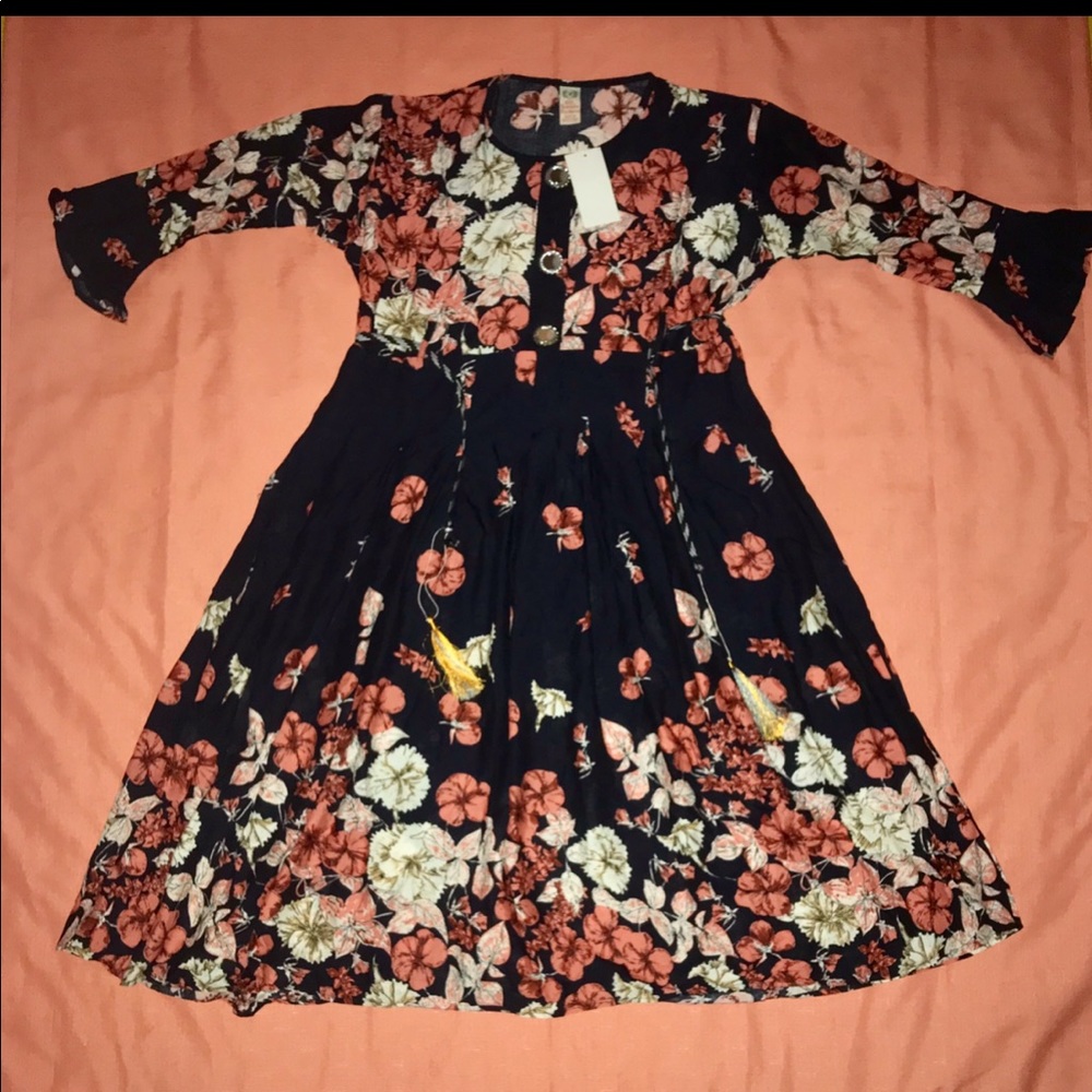 🌷FLORAL DRESS🌷